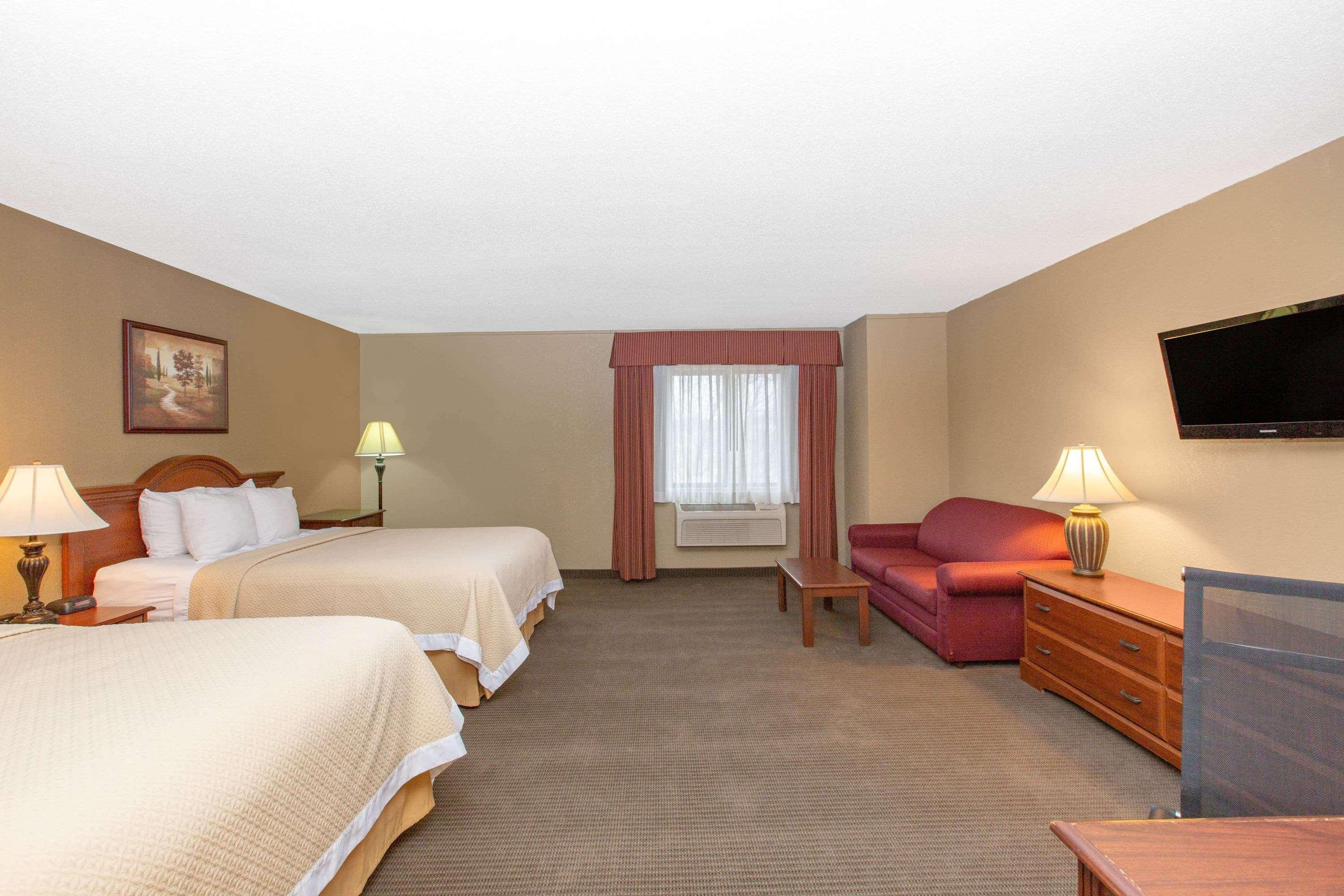Days Inn By Wyndham Salina I-70 Exteriér fotografie